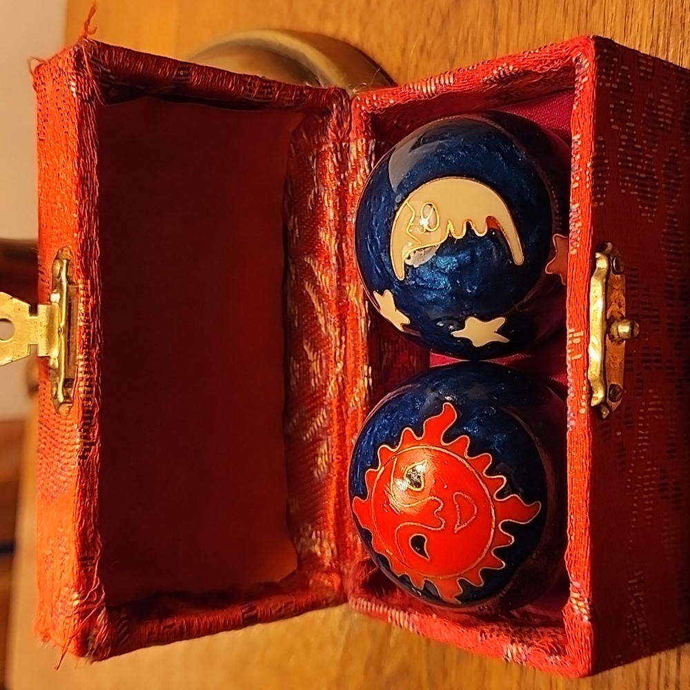 Vintage Baoding Sun & Moon